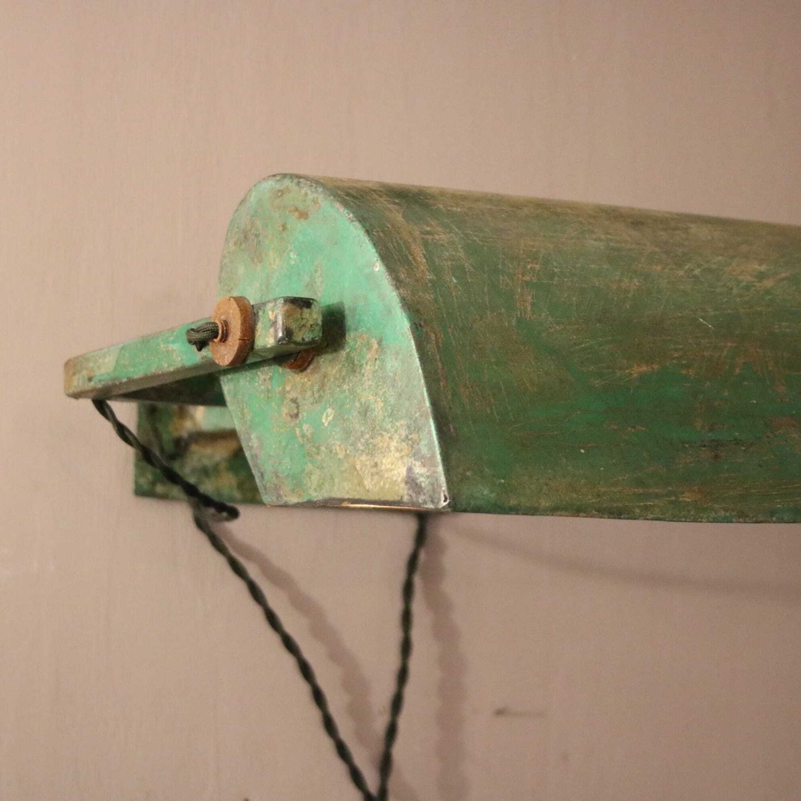 photo furniture Very Rare Lcii Wall Lamp By Le Corbusier, France 1954