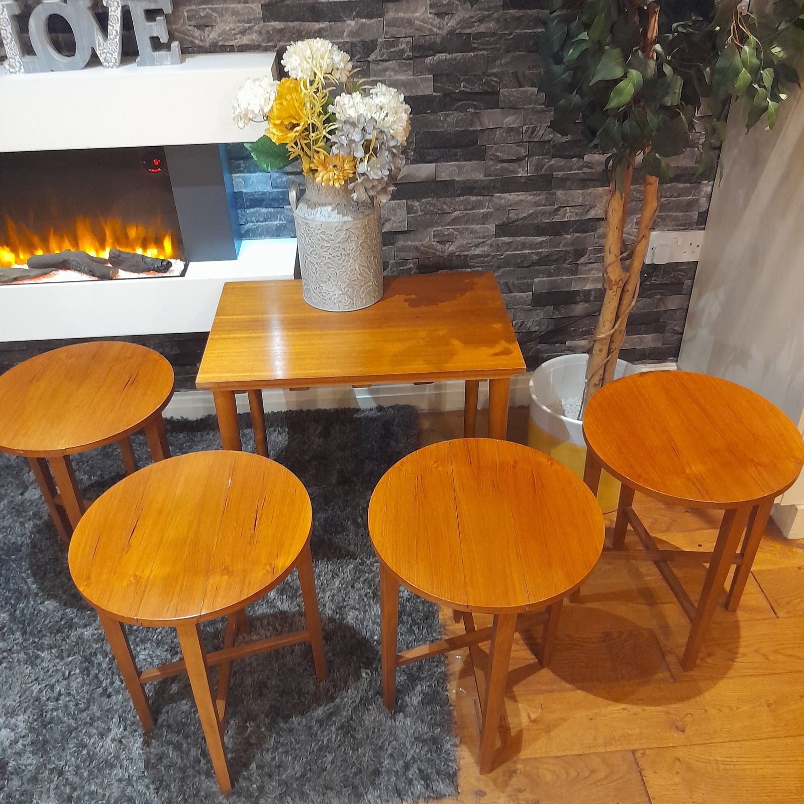 A 5 Peice Mid Century Danish Teak Nesting Tables By Poul Hundevad 1960s