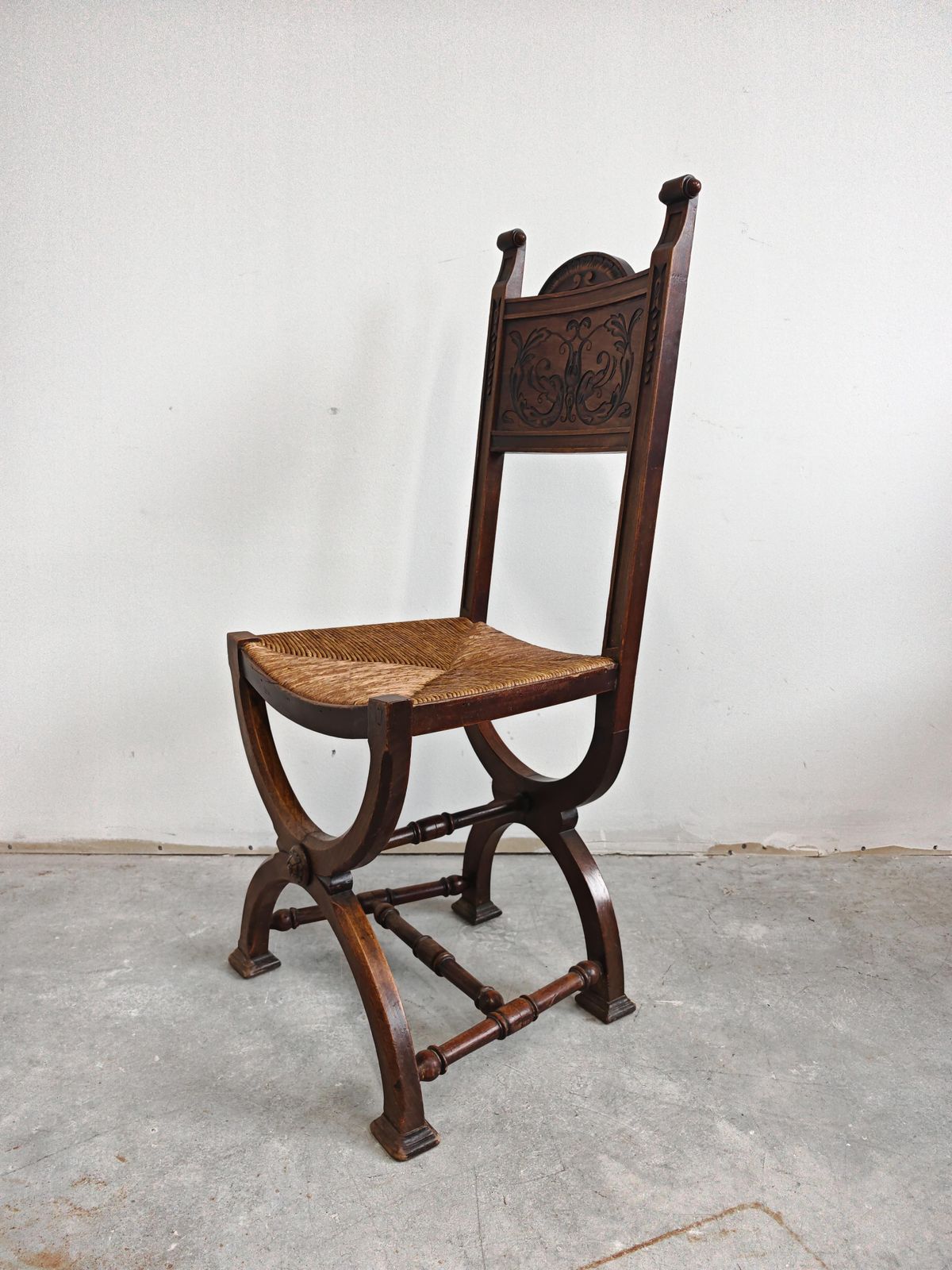 photo furniture Pair Of Neo Renaissance Side Chairs In Oak With Rush Seats, France 1910s