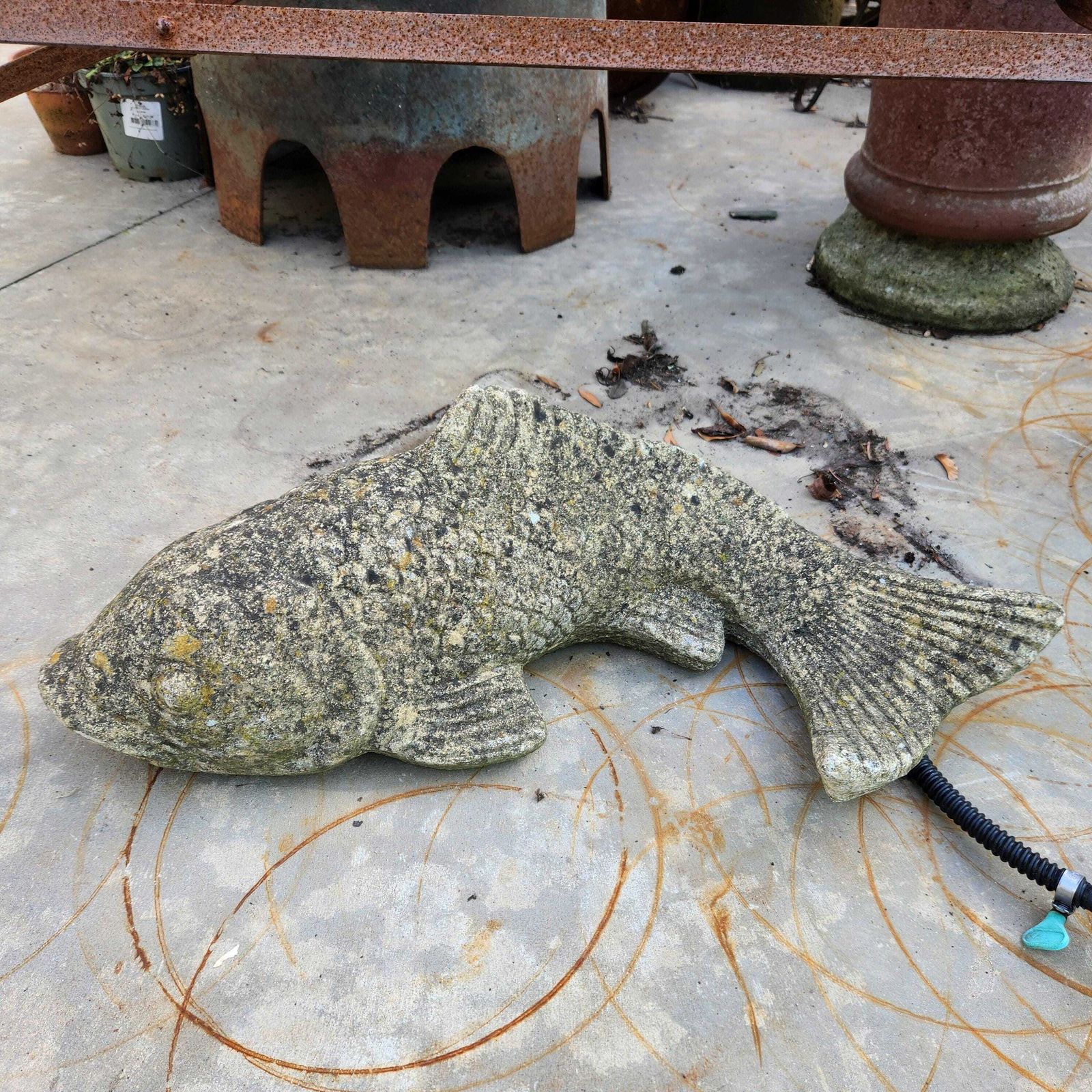 Weathered Koi Carp Water Fountain   Reconstituted Stone