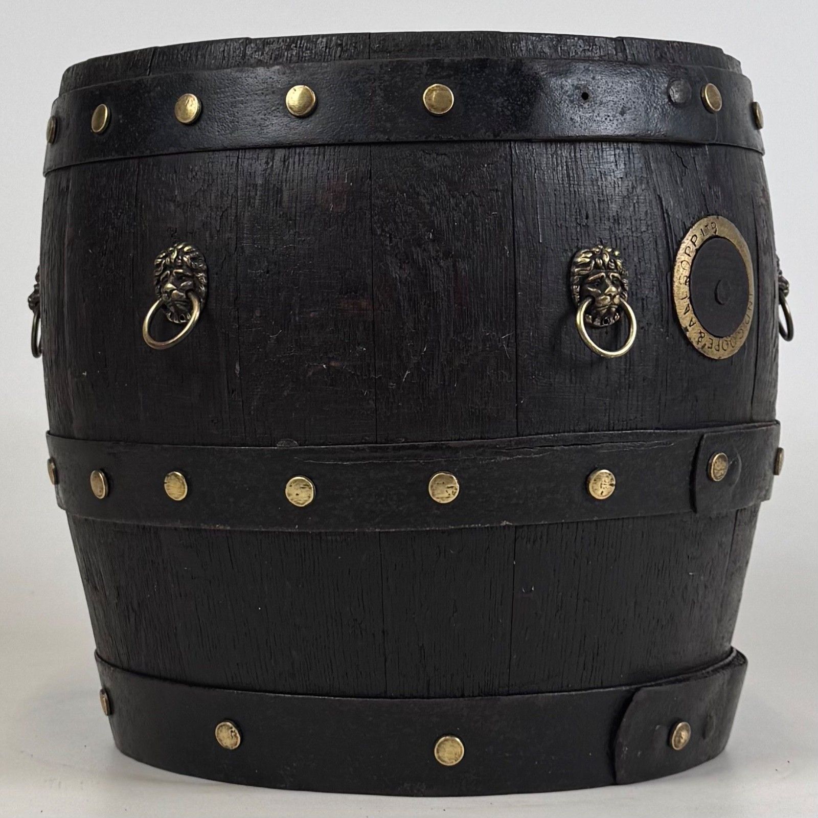 Antique 19th Century Decorative Barrel Planter In Oak photo 365.0