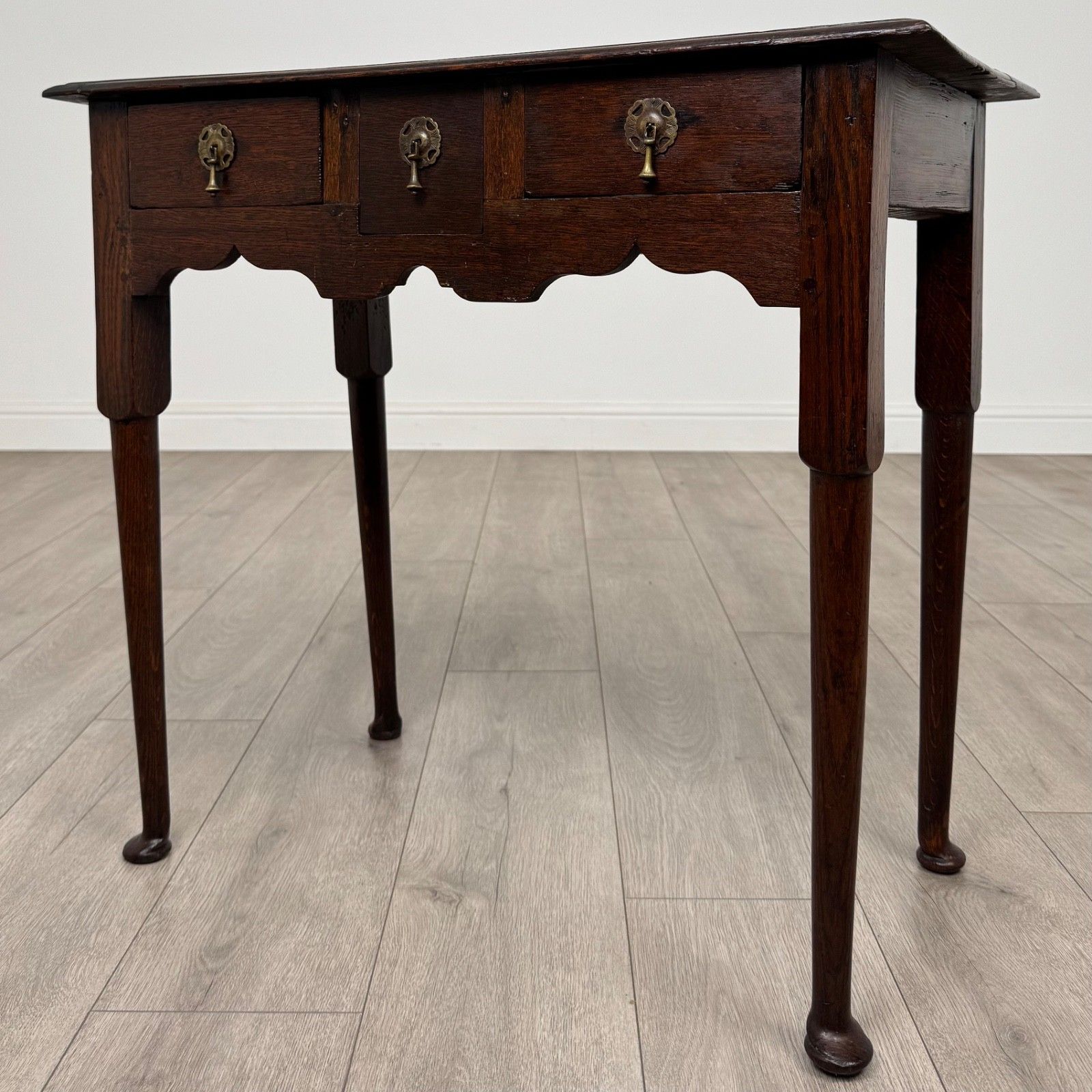 Antique 18th Century Good Quality Side Table In Oak photo furniture
