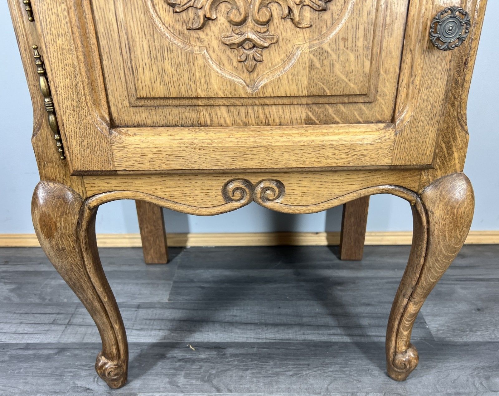 Pair Of  Bedside Tables Vintage French Louis Oak Nightstands Cabinets Lot 4244 photo Furniture