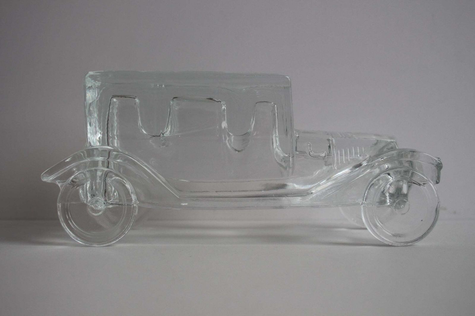 Art Deco Unique Antique Glass Paperweight, Tatra 11, Circa 1920s. photo vinterior