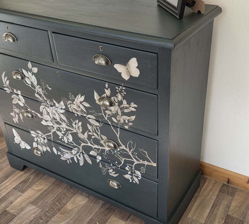 Large Vintage Pine Drawers photo Furniture