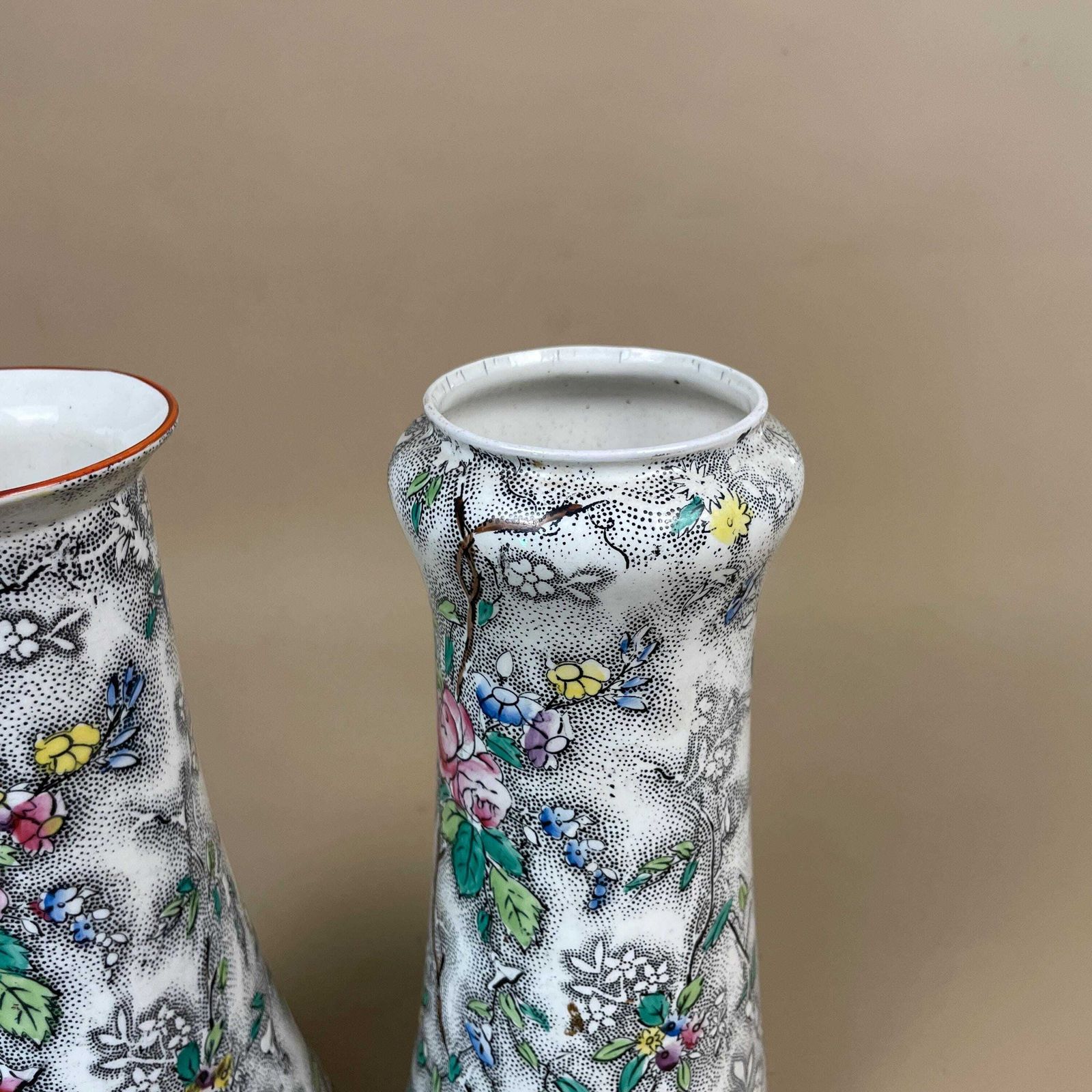Pair Floral Ceramic Vases Decorative Display Hand Painted Chinoiserie Oriental Flower Vases Mid Century Made In England Pots X2 White photo 67.0