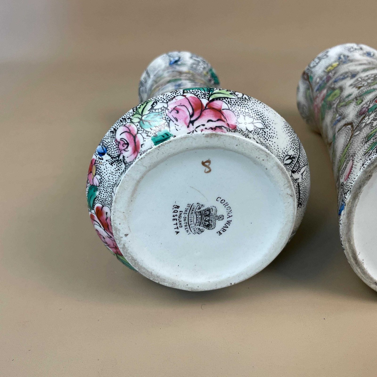 Home Decor Pair Floral Ceramic Vases Decorative Display Hand Painted Chinoiserie Oriental Flower Vases Mid Century Made In England Pots X2 White photo