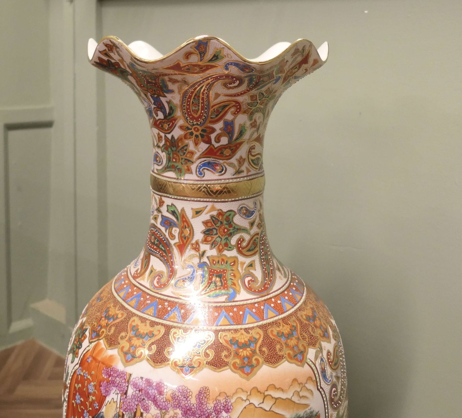 A Very Tall Oriental Ceramic Satsuma Vase photo 960.0