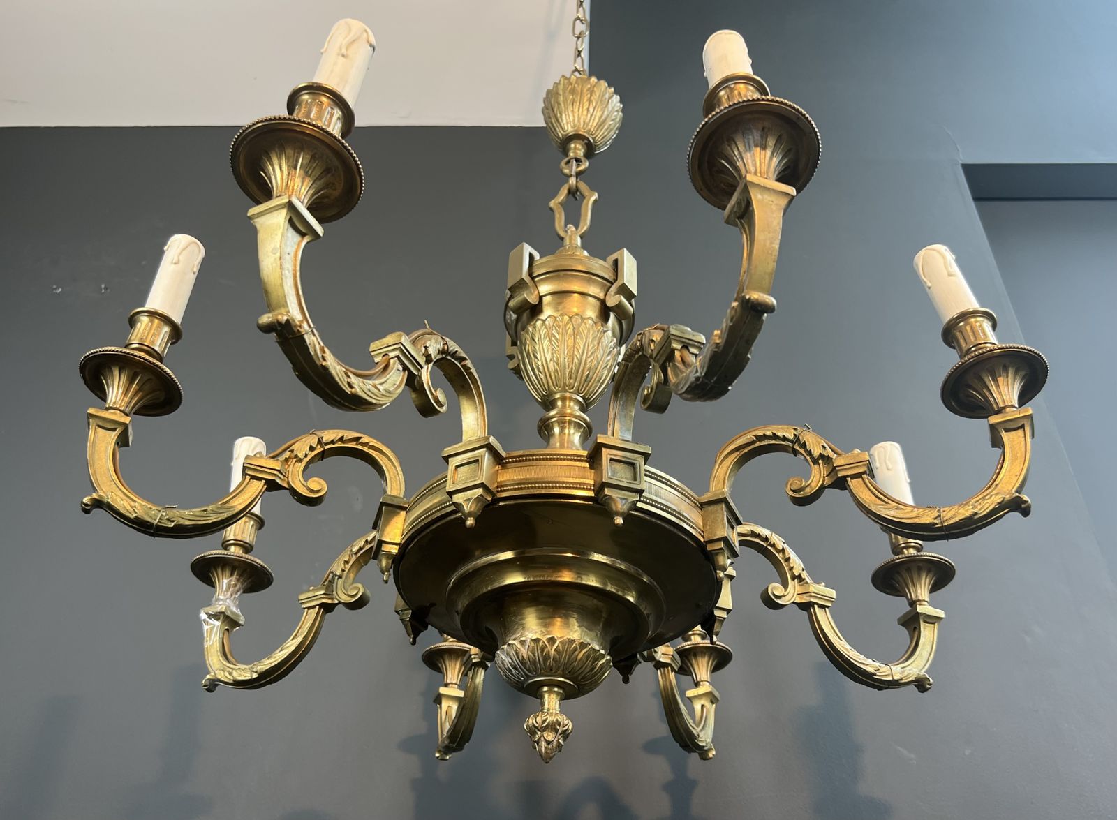 2950.0 Important Louis XVI Style Chiseled Bronze Chandelier With 8 Light Arms By Lucien Gau photo