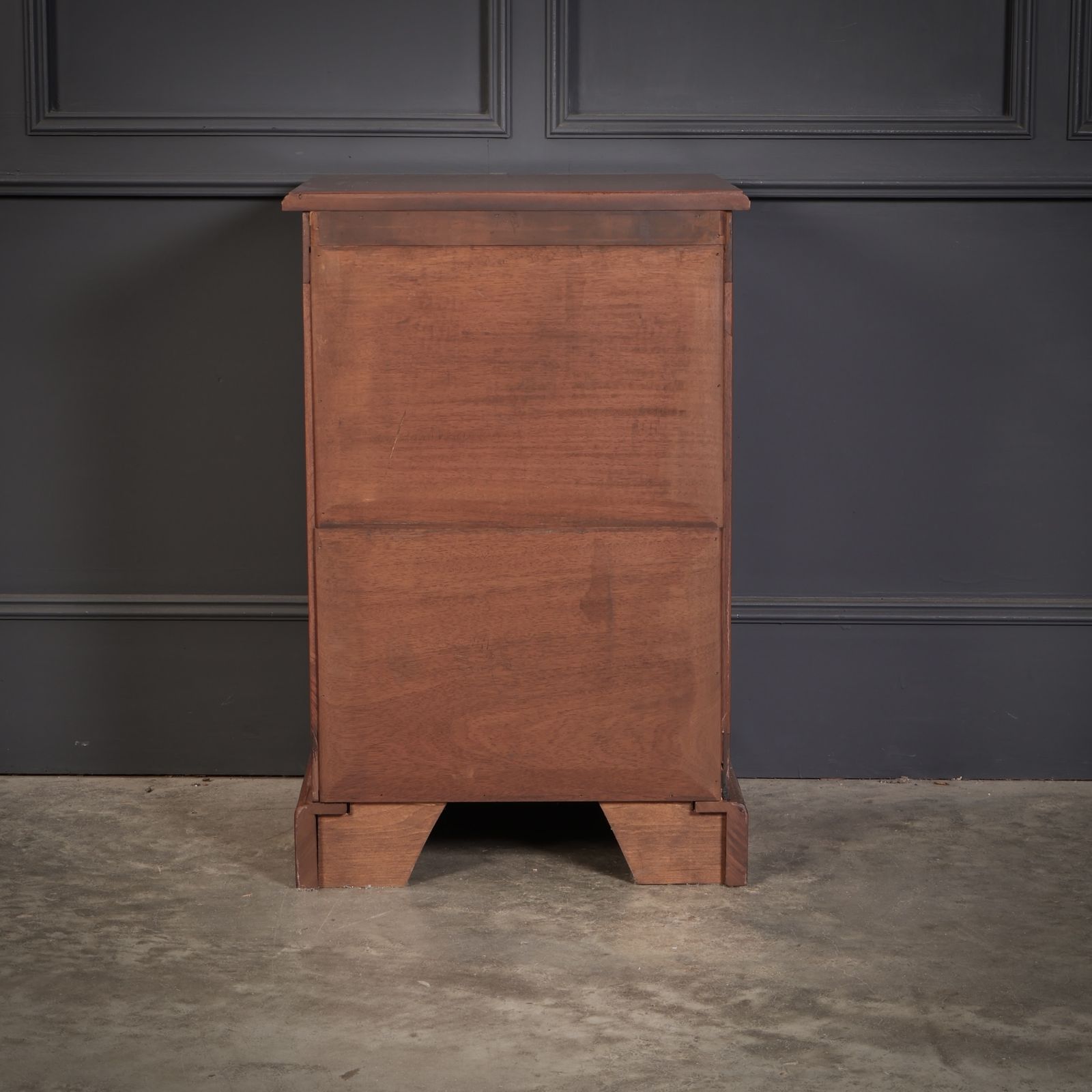 Furniture Large Pair Of Victorian Mahogany Bedside Chests photo