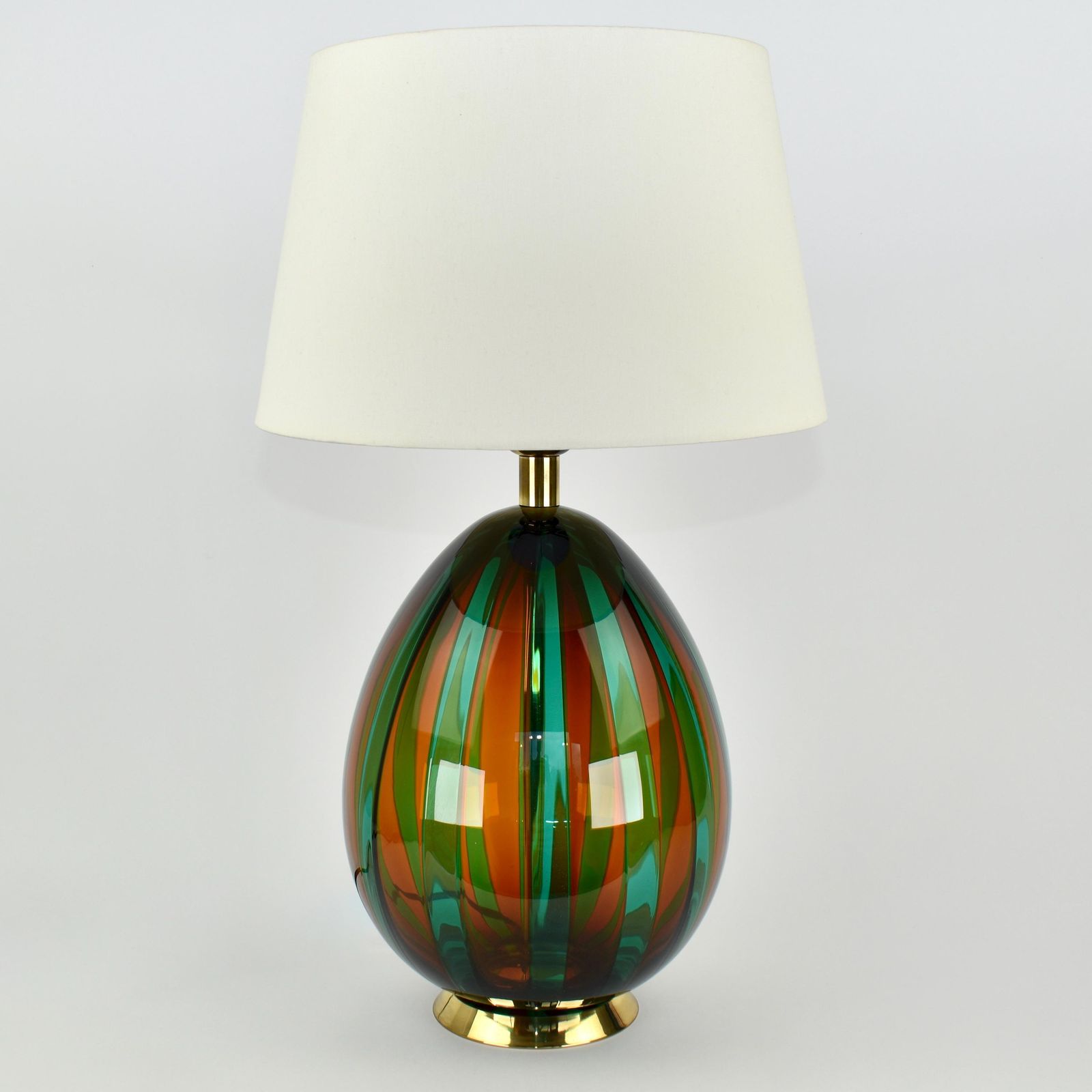 Vintage Murano Glass Veart Table Lamp | Mid Century Green Red Gold Accent Light Buffet | Brass Vintage Venini Italian Gold Hollywood Regency photo for sale