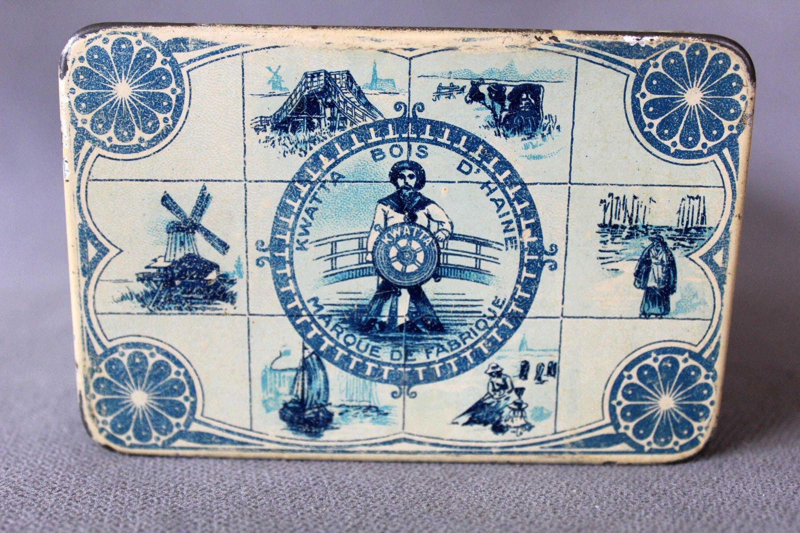 Rare And Large Antique Tin Cacao Box, 1 Kilos Tin Can Kwatta Cacao Olanda, Chocolate, J. B. Gabriels Brussels, Dutch Holland Decor, C 1915 photo vintage