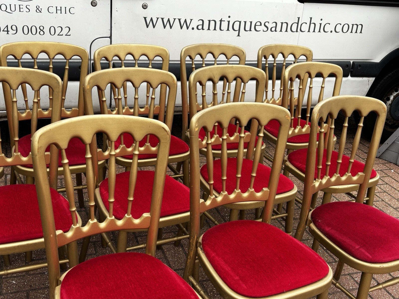 12 Cafe / Events Louis Style Gold Gilt Wooden And Upholstered Dining Chairs photo Furniture