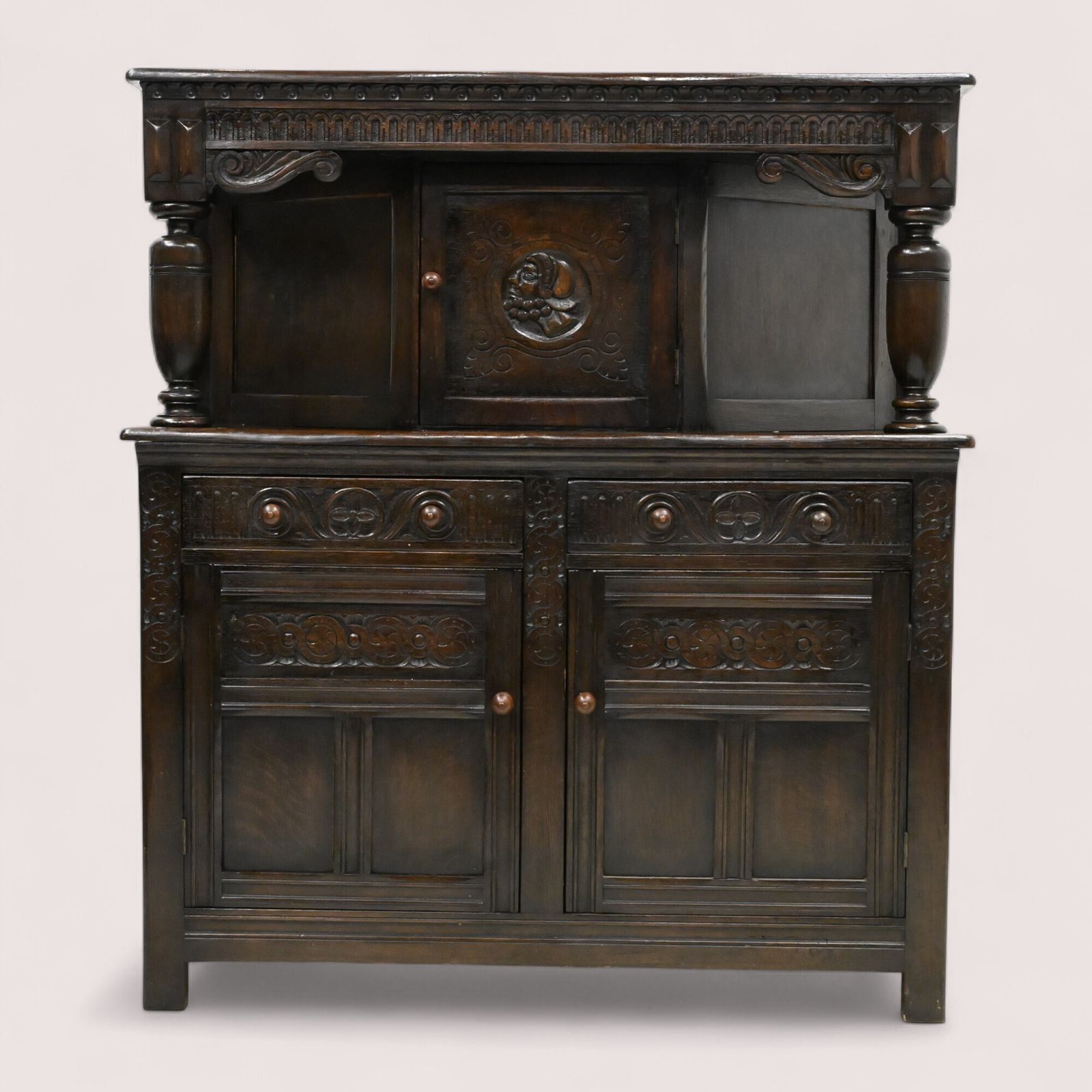 Oak Court Buffett Sideboard 1920s By Skull (Ercol) Free Uk Delivery. photo 867.0