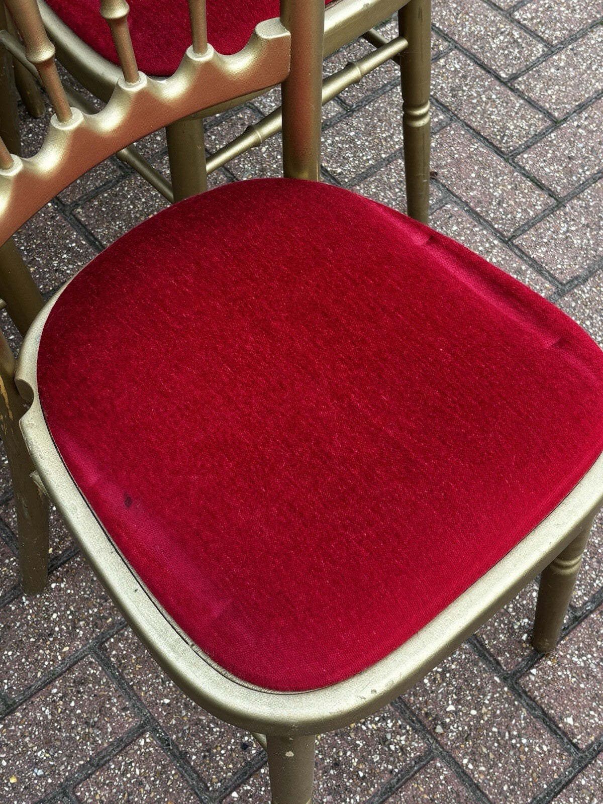 6 Cafe / Events Louis Style Gold Gilt Wooden And Upholstered Dining Chairs photo 485.0