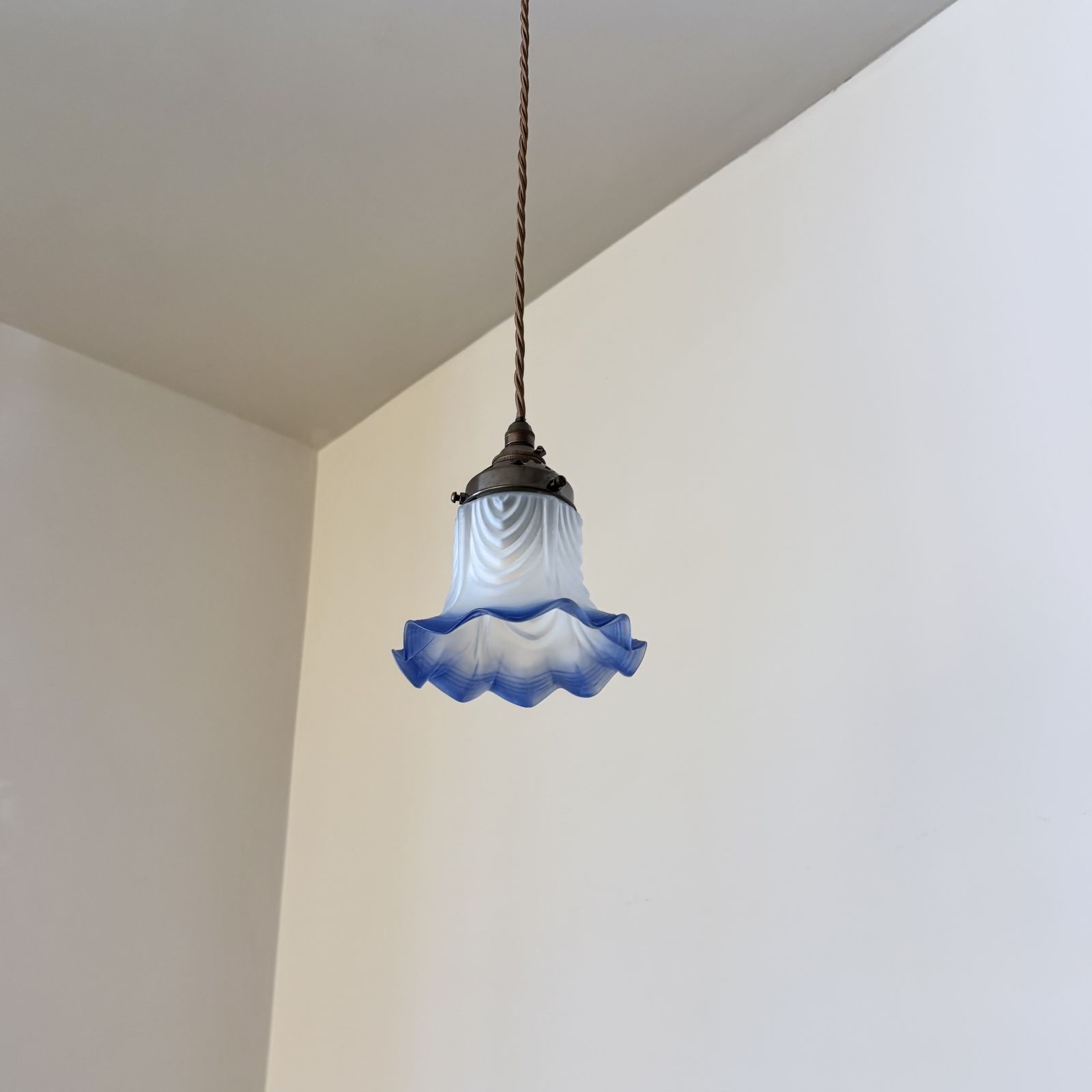 Pair Of Frosted Frill Shades With Blue Edge photo Lighting