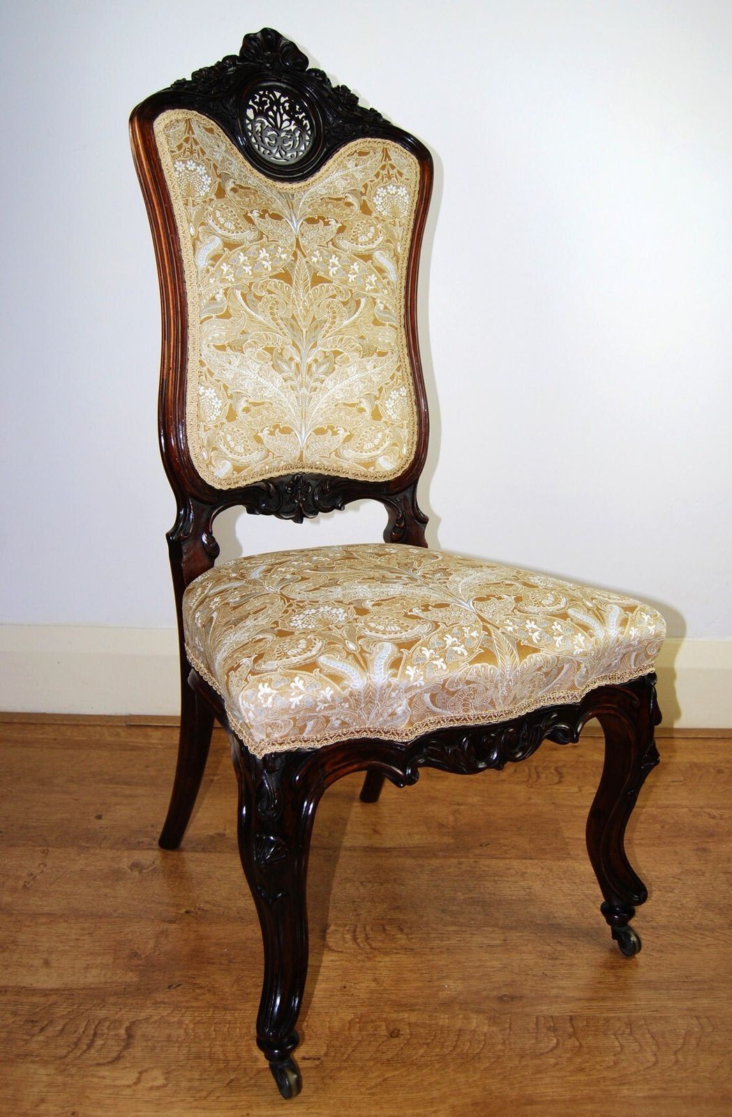 Victorian Carved Rosewood Ladies Chair / Nursing Chair