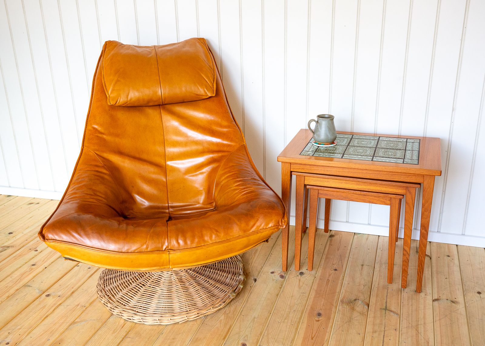 Mcm Swivel Lounge Chair Caramel Tan Leather 1970s Delantra By Gerard Van Den Berg For Montis Dutch Modernist Mid Century photo furniture