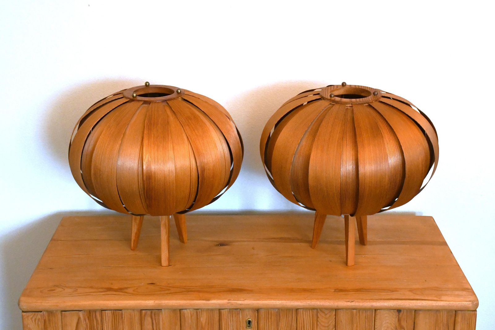 Swedish Pine Veneer Table Lamps By Hans Agne Jakobsson For Ellysett, 1960s, Set Of 2 photo 2421.0