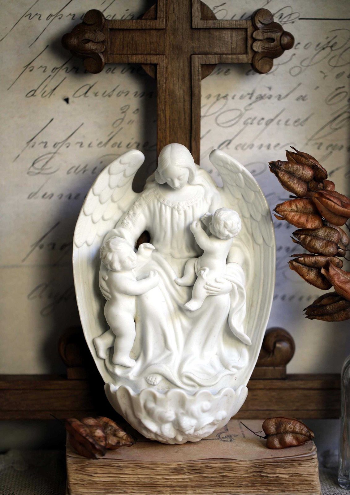 Antique French Porcelain Font Madonna & Jesus Christ Virgin Mary Benitier Statue Wall Hanging Religious Shrine photo vintage