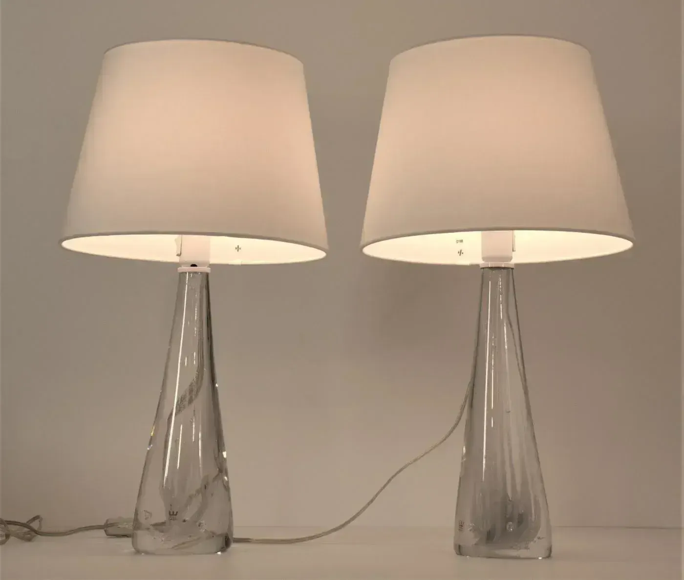 Large Art Glass Table Lamps By Vicke Lindstrand For Kosta Boda, 1960s, Set Of 2 photo Lighting