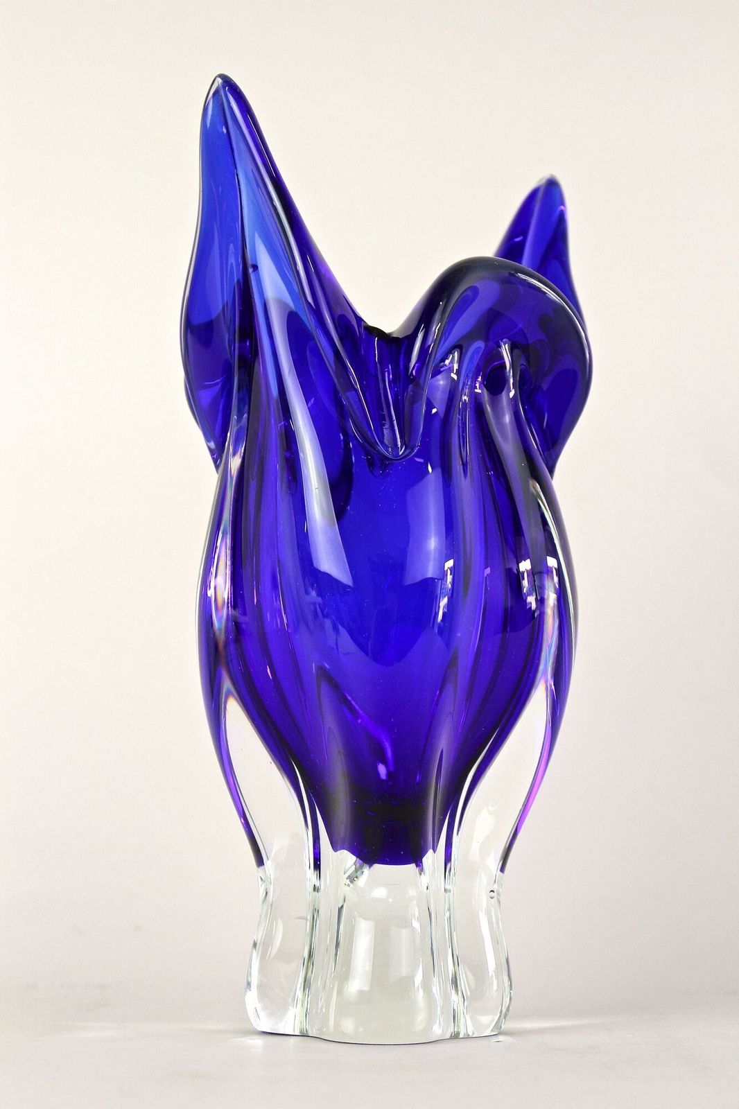 20th Century Dark Blue Murano Glass Vase, Sommerso Murano, Italy Ca. 1960/70 photo vintage
