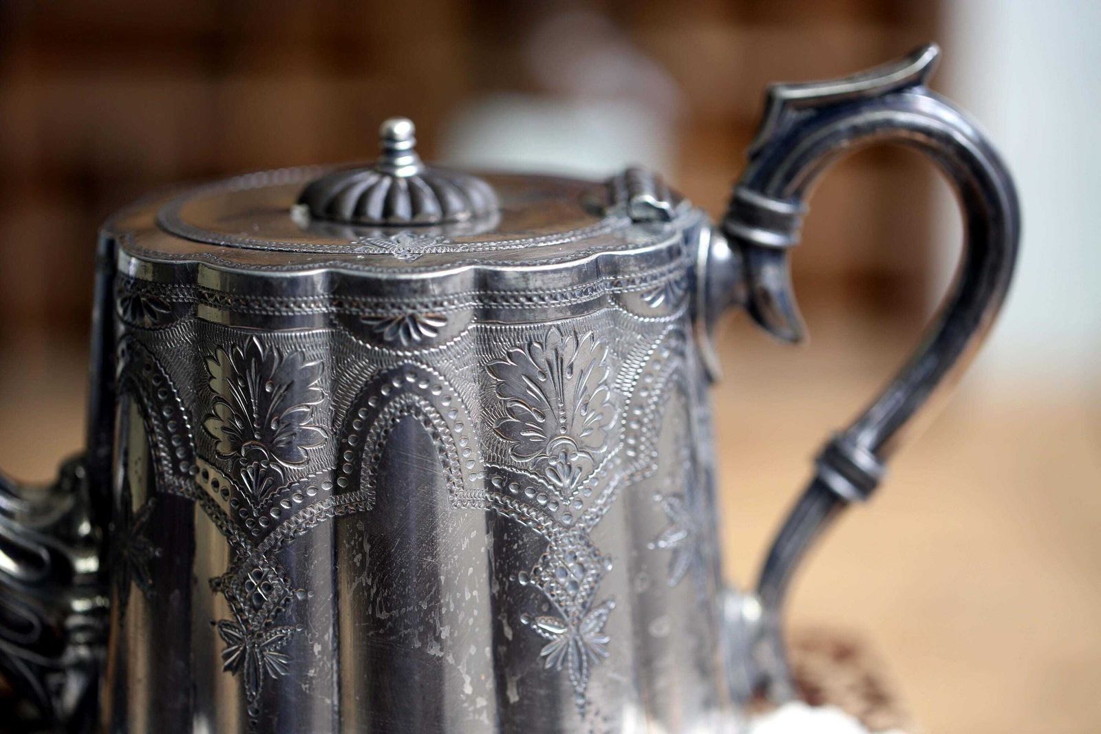 photo furniture Small Antique Aesthetic Era Teapot Engraved Ornate Silver Plate Tea Pot Aesthetic Movement