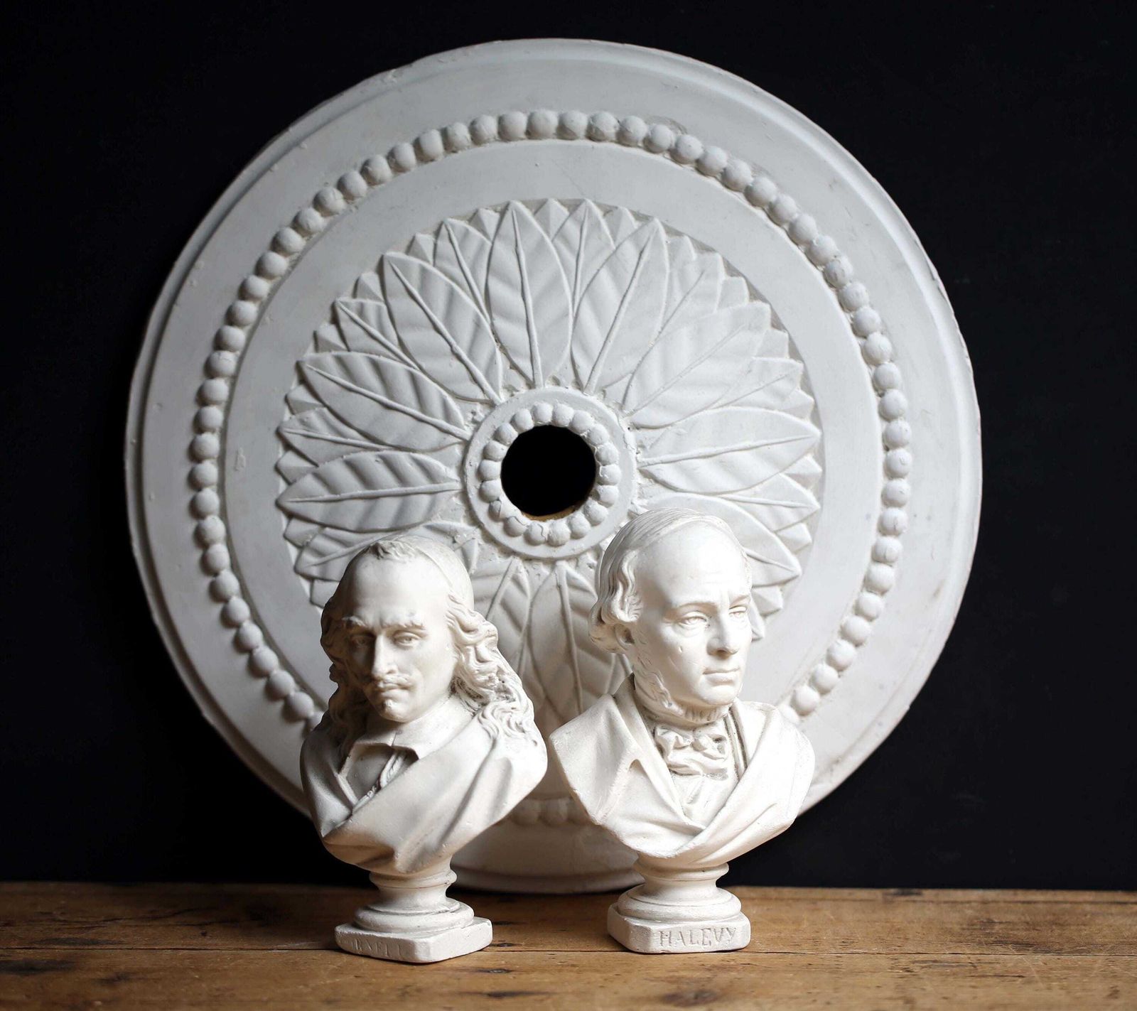Vintage French Ceiling Medallion: Neo Classical Laurel Leaf Decoration photo Art