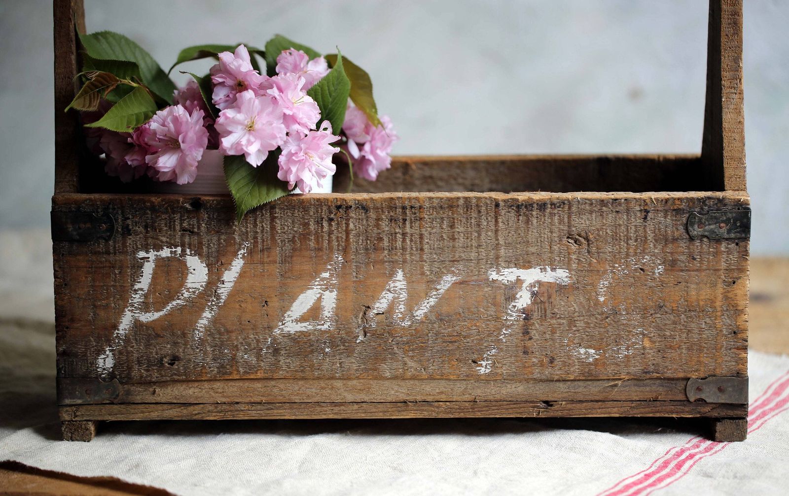 Antique Wooden Plant Carrier Garden Trug Flower Basket photo 50.0