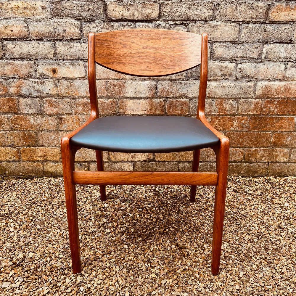 Danish Rosewood Dining Chairs, C.1960 – Set Of Four photo Furniture