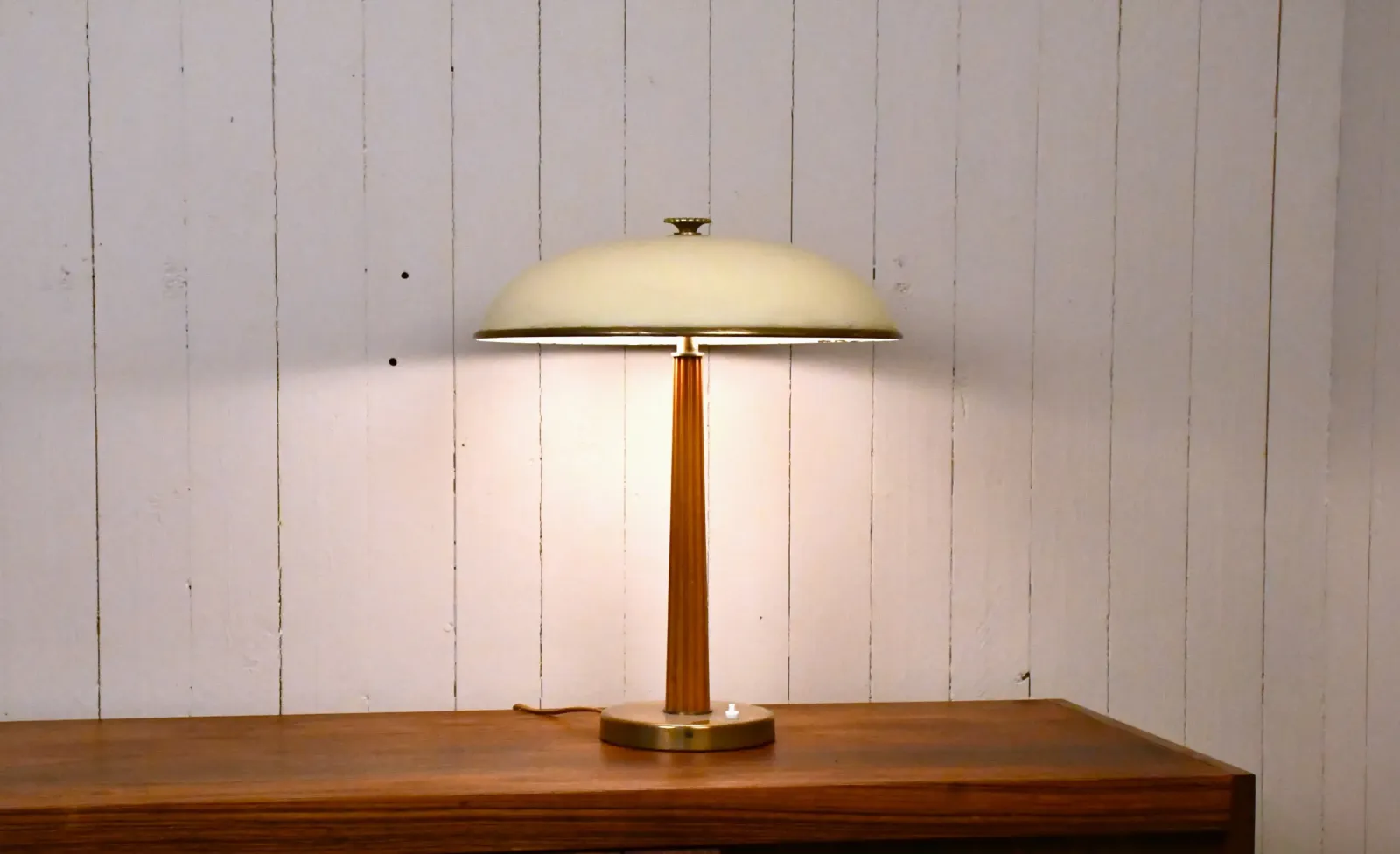 Lighting Swedish Modern Brass And Oak Table Lamp By Erik Tidstrand For Nordiska Kompaniet, 1940s photo