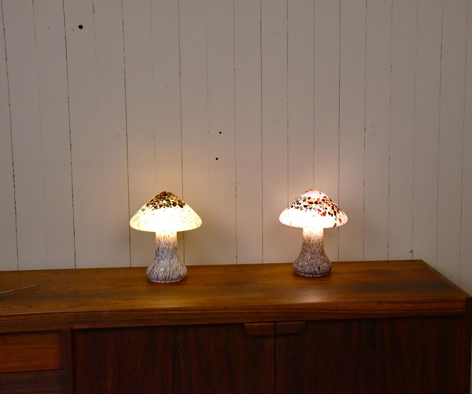 Swedish Artglass Mushroom Shaped Table Lamps By Monica Backström For Kosta Boda, 1970s, Set Of 2 photo Lighting