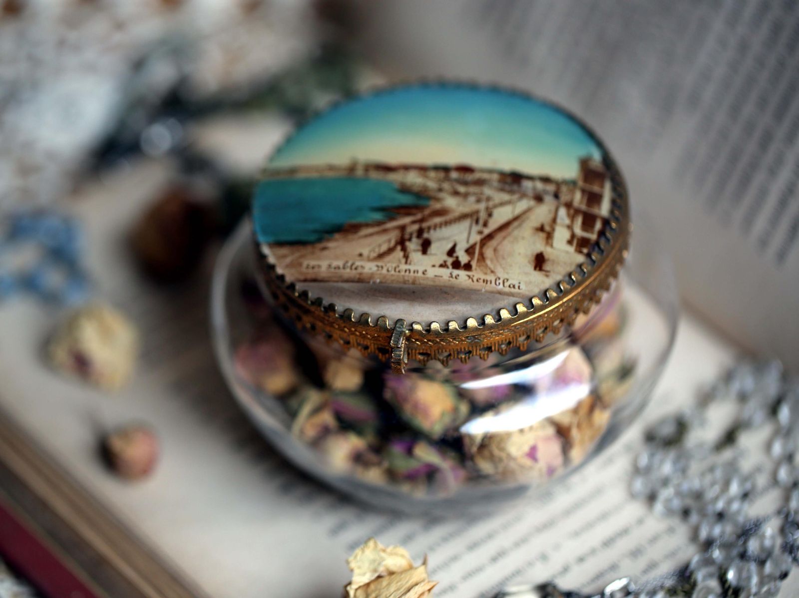 Antique French Ormolu Souvenir Ring Box Round Casket Glass Case Les Sables D'olonne