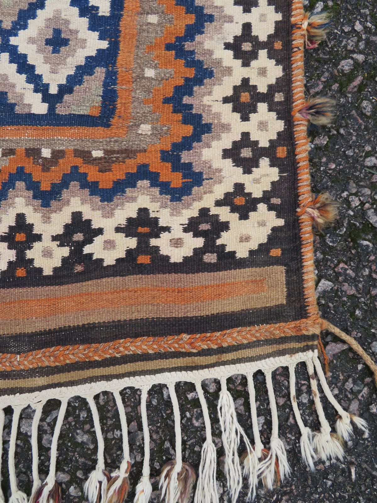 Qashqai Kilim. 176cm X 115cm. photo buy