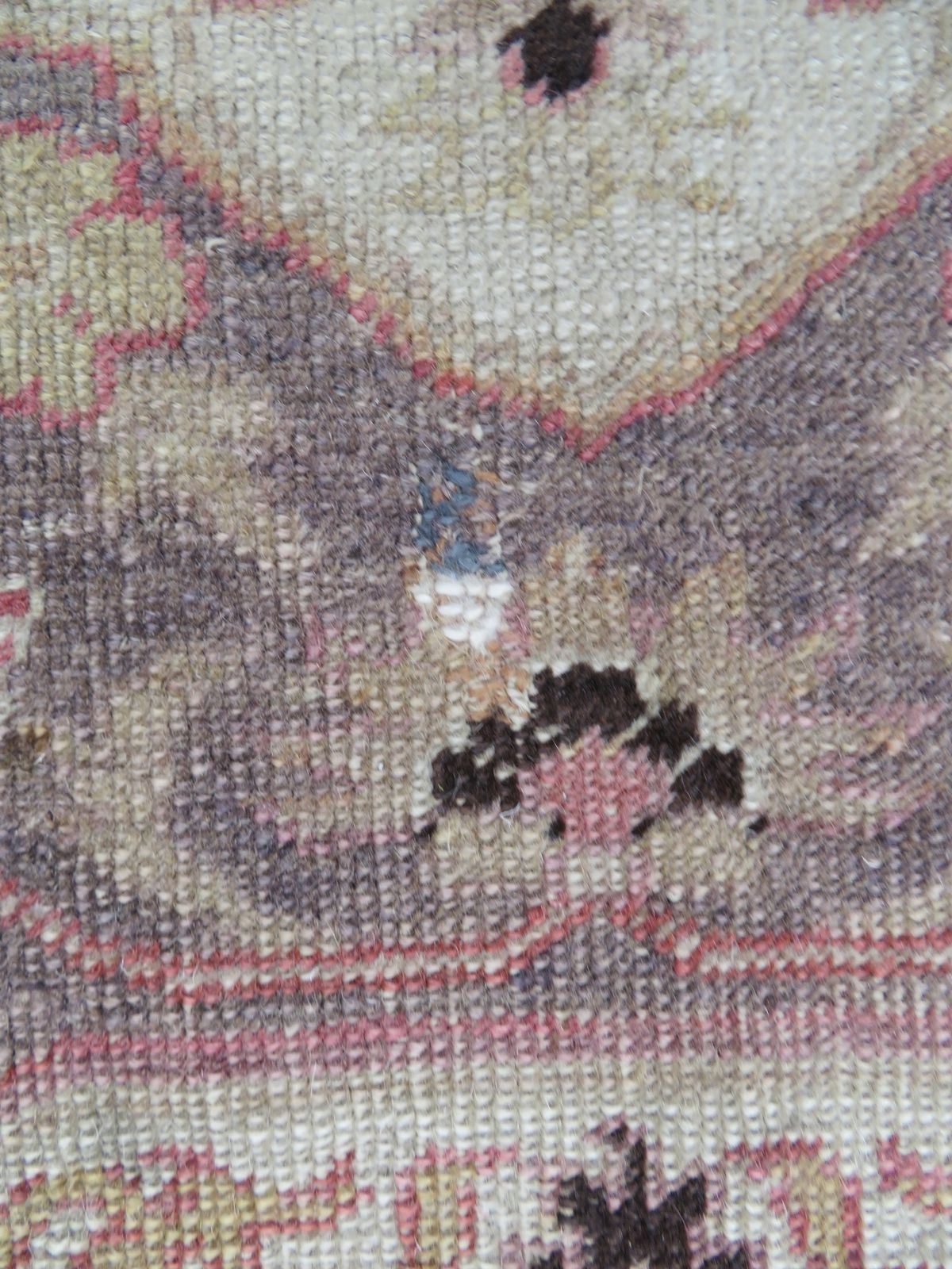 565.0 19th Century Turkish Istanbul Bandirma Rug. 184cm X 140cm. photo