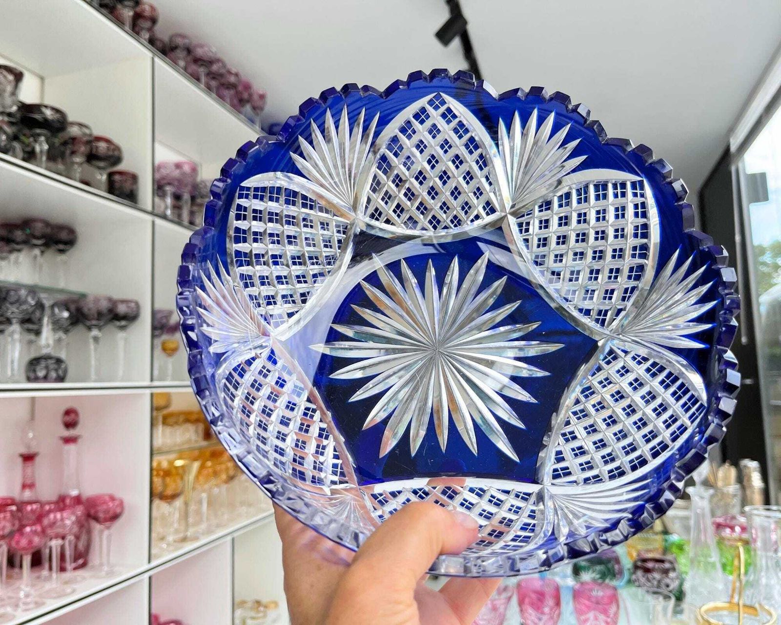 Val Saint Lambert Kristallen Schaal | Blauw Geslepen Kristal | Vintage photo furniture