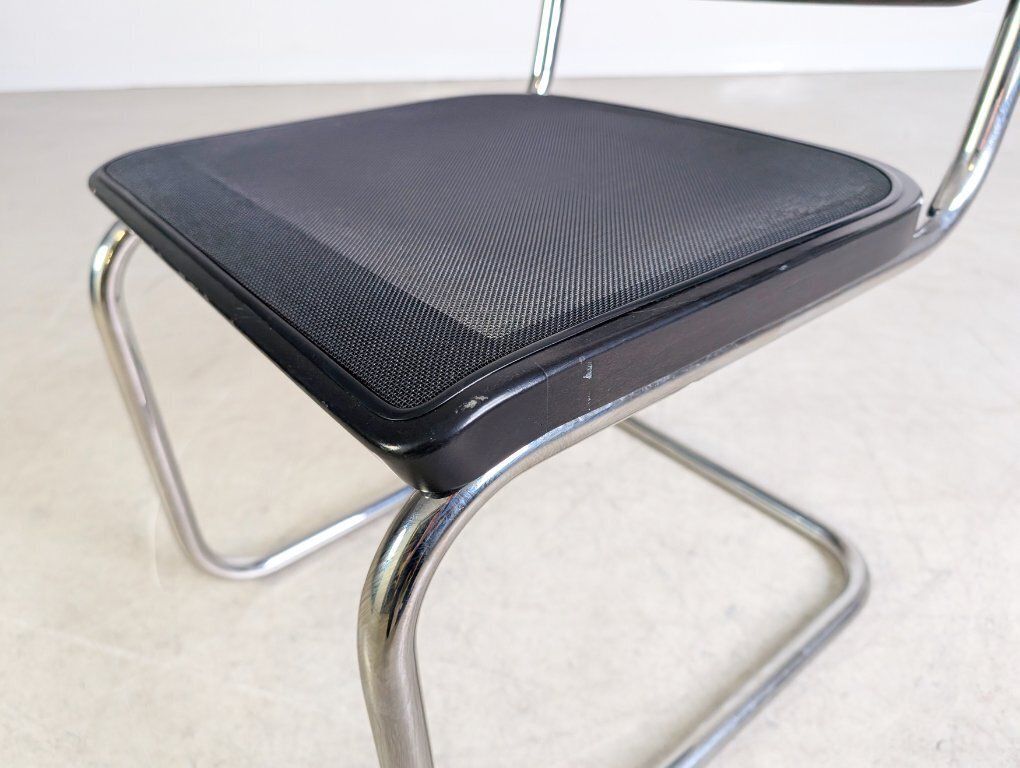 Original Set Of 4 Thonet Chairs S32n Mesh Design Cantilever photo vintage