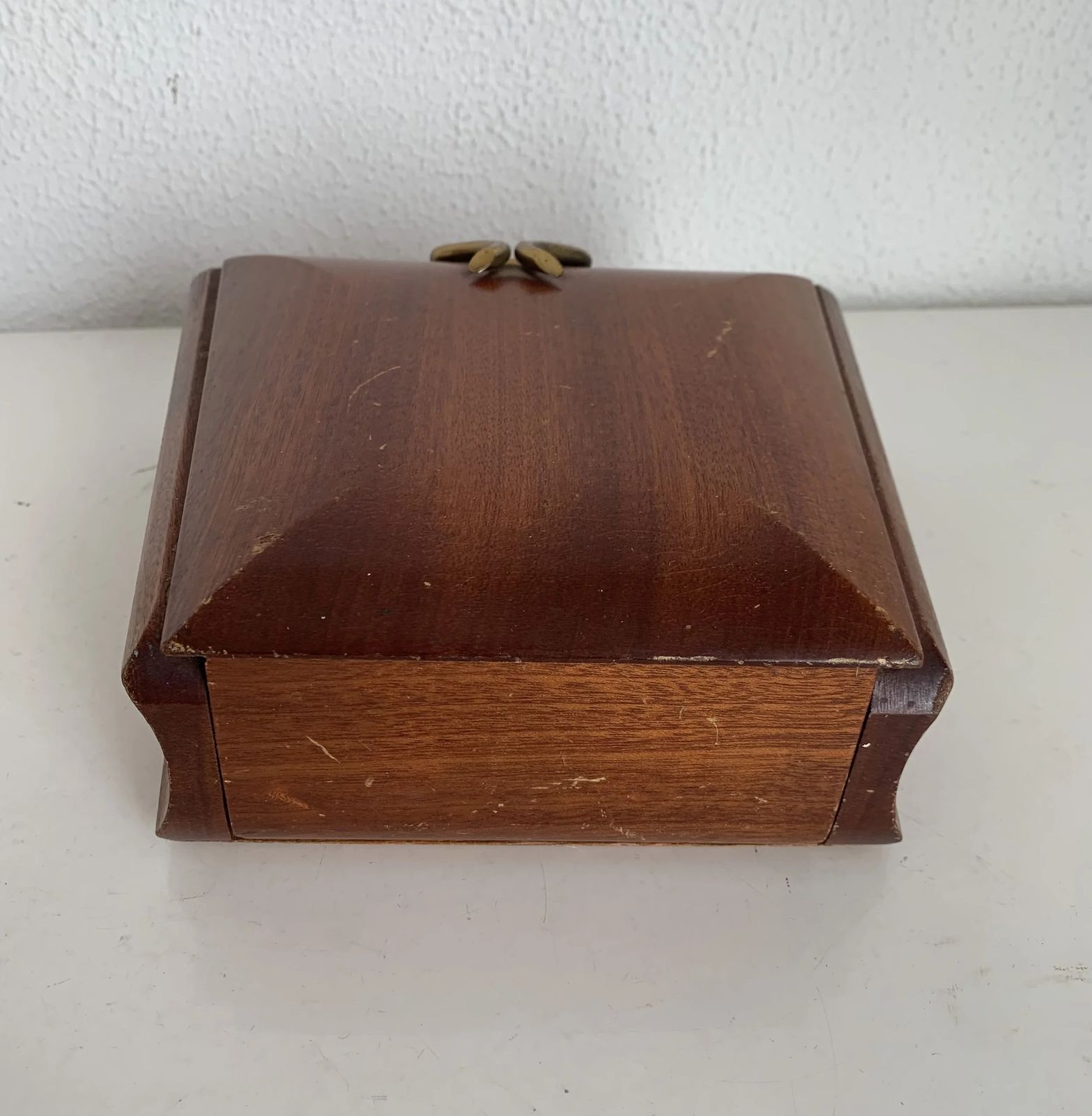 photo for sale Vintage 1960s Cigar And Cigarette Dispenser, Gilded Wood   20 X 19 Cm