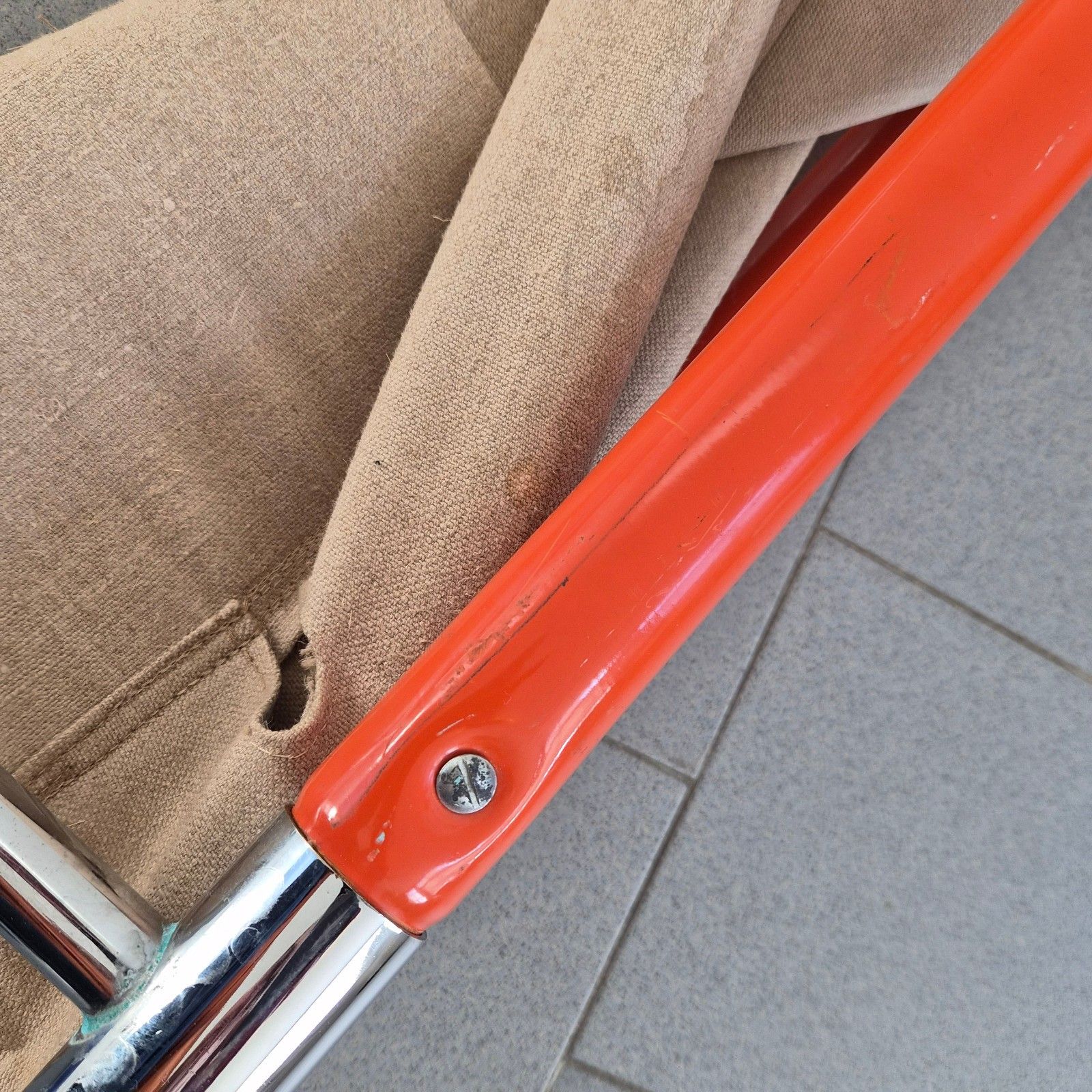 photo vintage Vintage 1970 Japanese Folding Armchair Chrome & Orange Steel And Burlap 70s