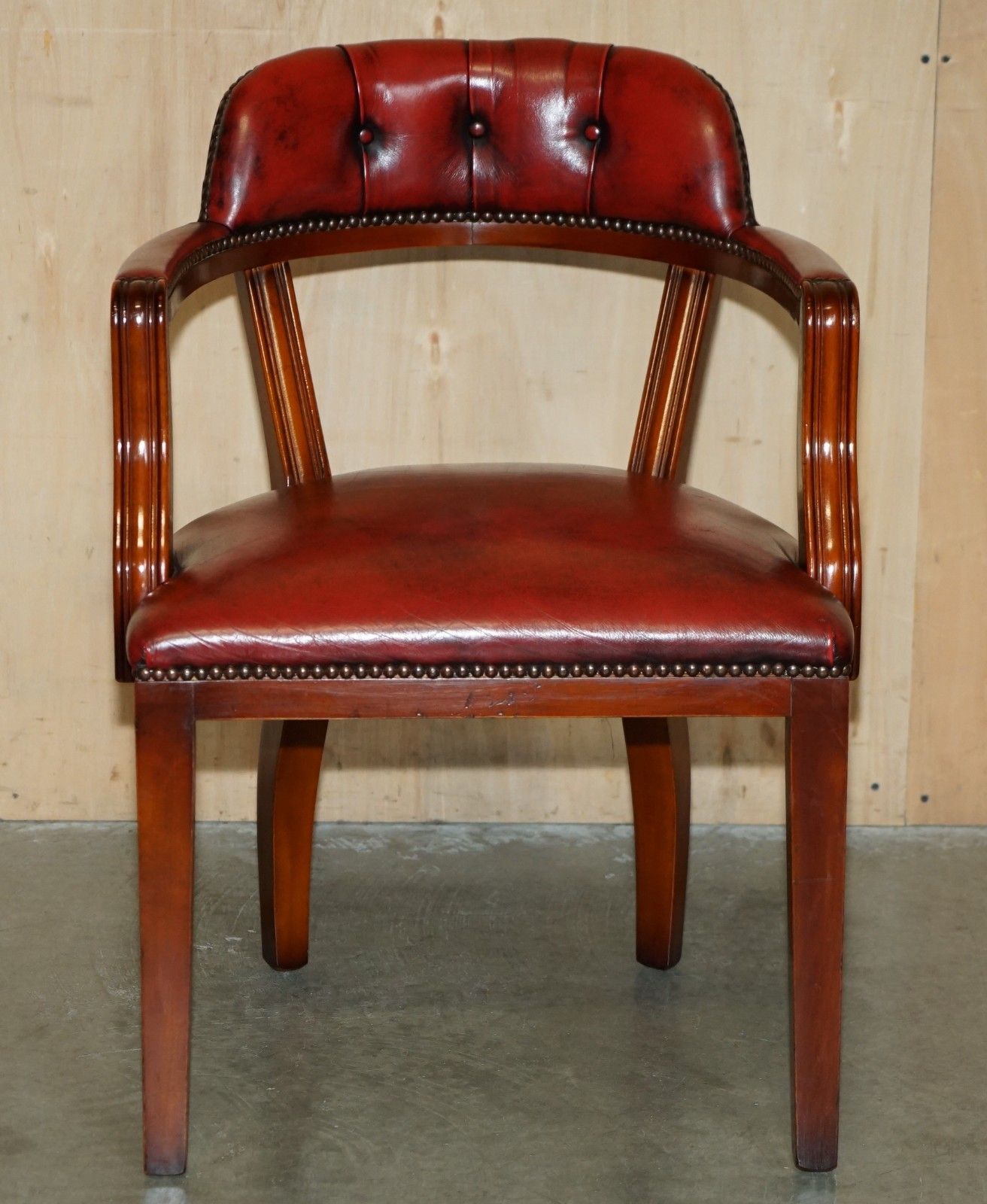 photo buy Pair Oxblood Bordeaux Leather Chesterfield Court Captains Chairs Part Of Suite