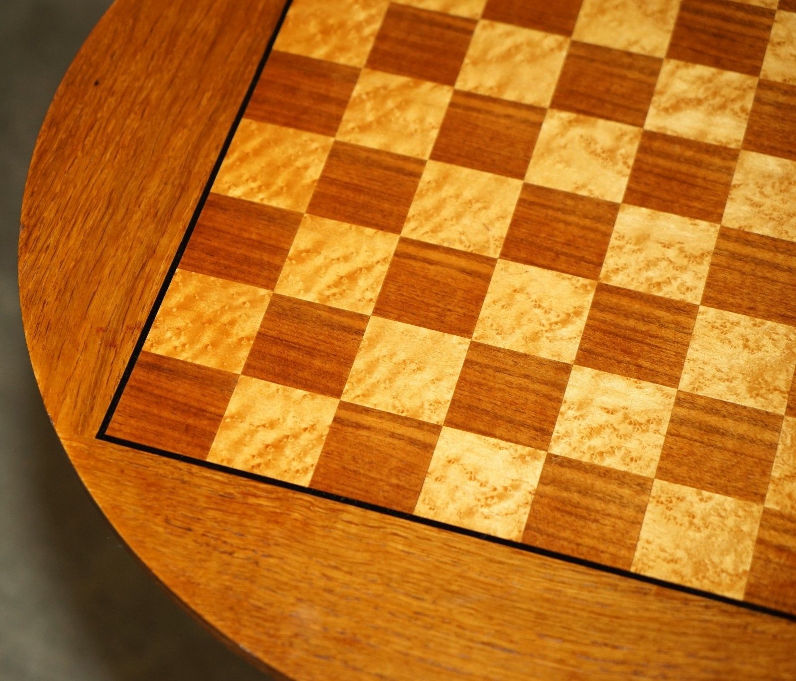 Antique Mahogany Satinwood & Walnut Chess Games Table With Lovely Turned Base photo 1350.0