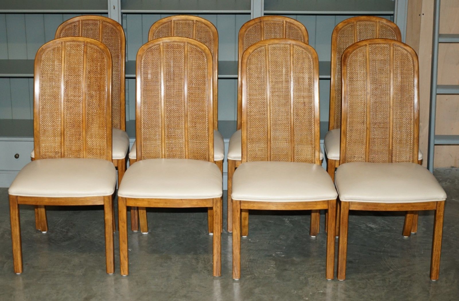 photo vinterior Vintage English Burr Oak & Teak Dining Table & Ten Bergere Dining Chairs Suite