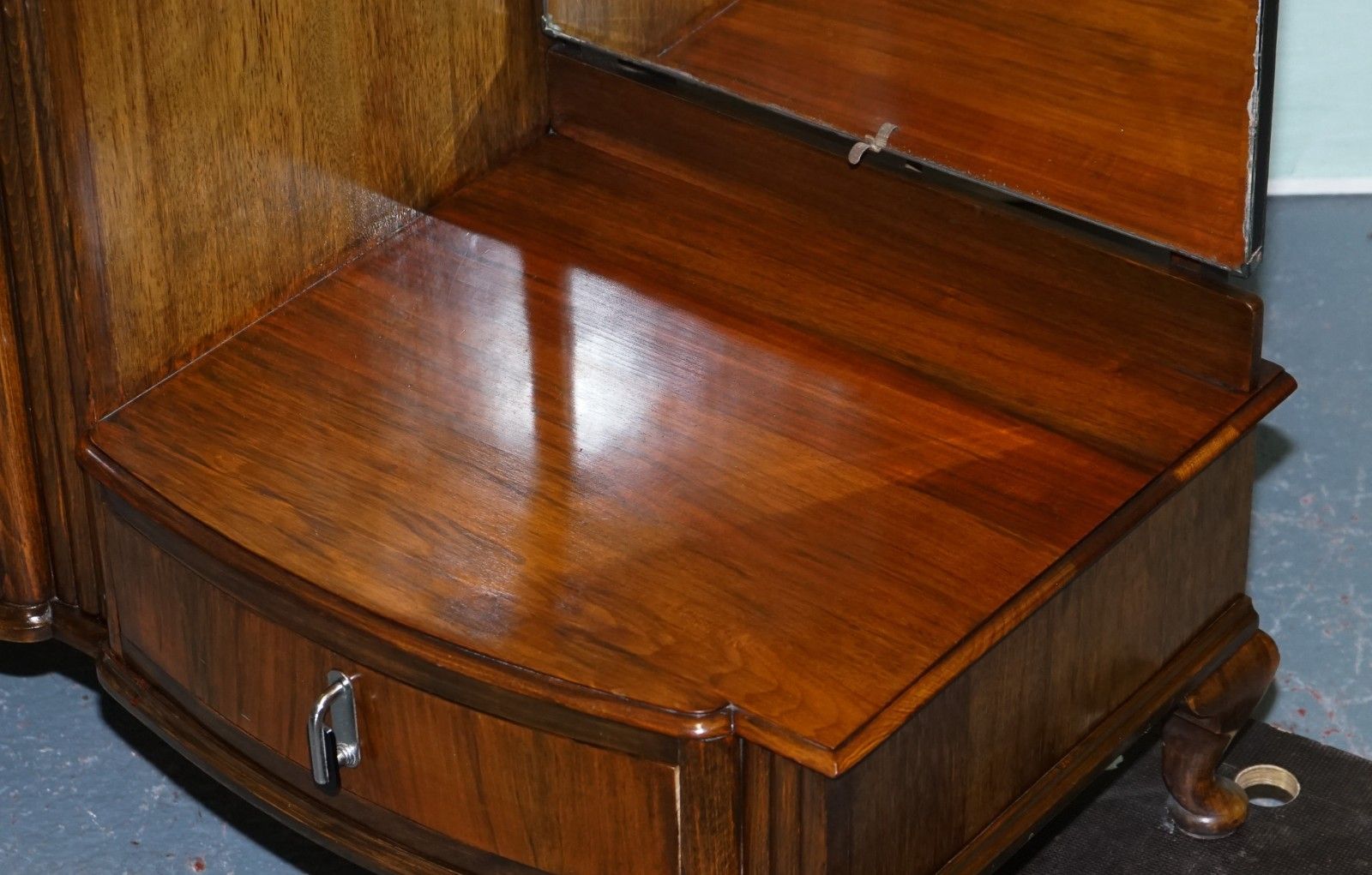 1930s Art Deco C.W.S Cabinet Works Dressing Table With Mirror photo buy