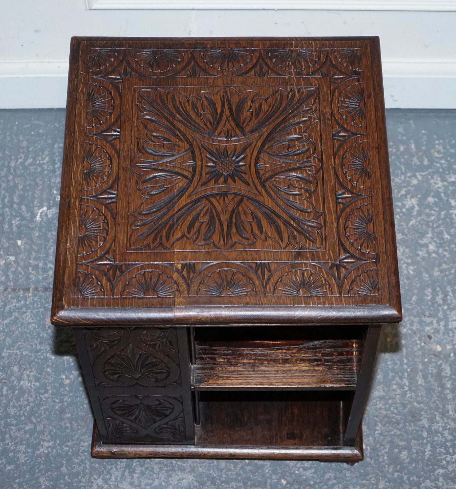 photo furniture Antique Victorian English Solid Oak Carved Jacobean Revolving Open Bookcase
