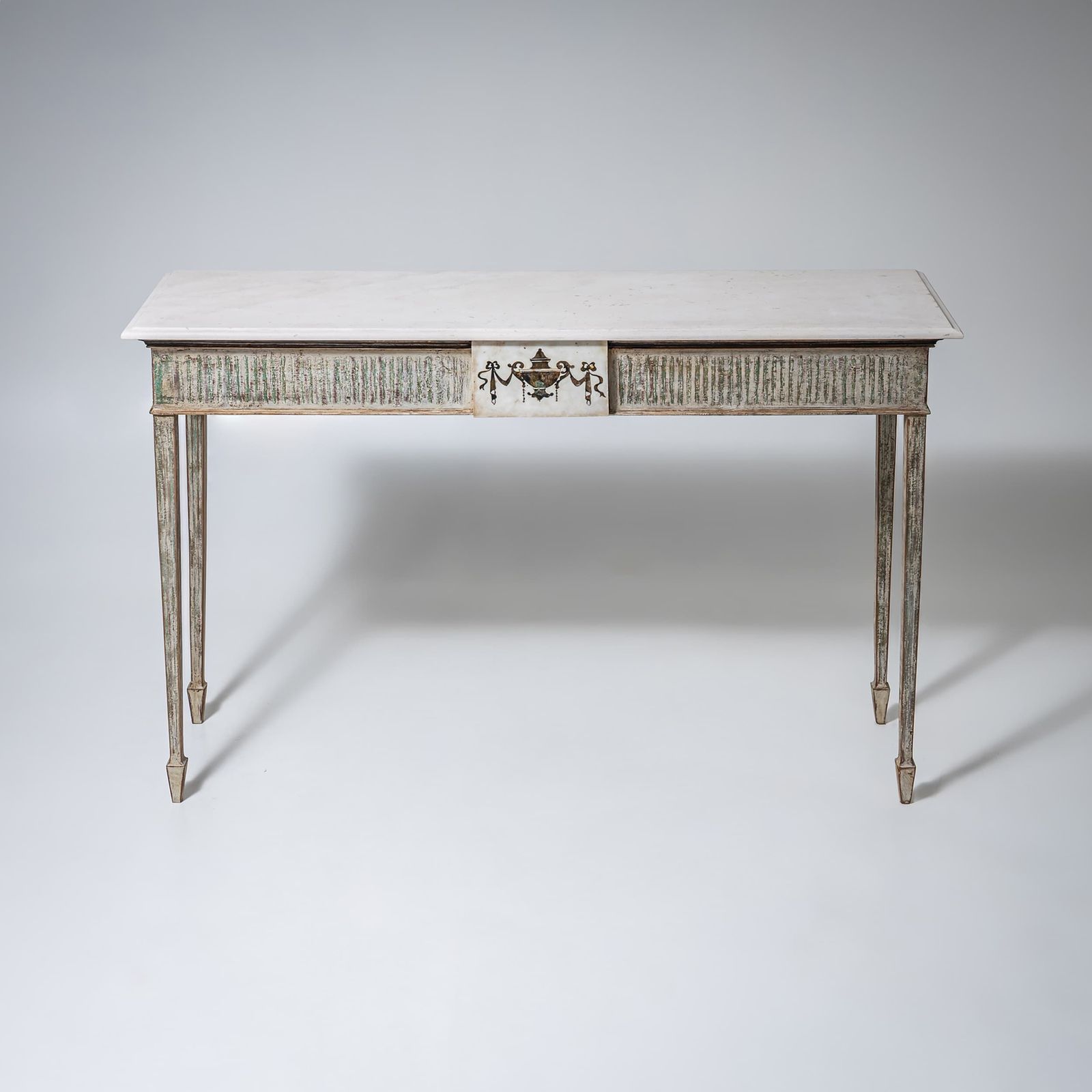 Paar Louis XVI Stijl Consoles Met Gegoten Stenen Bladen, 20e Eeuw photo furniture