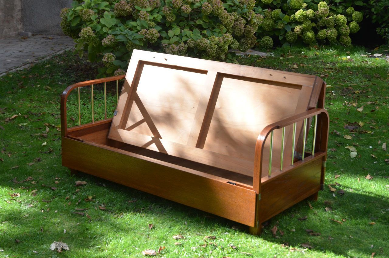 photo vinterior Daybed H 215 By Jindrich Halabala For Up Zavody, 1930s