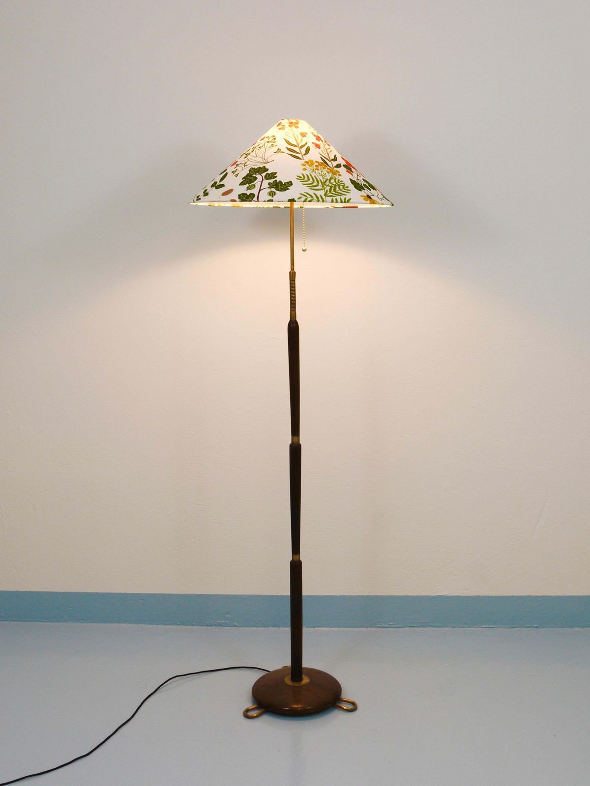 1827.0 1940s Adjustable Walnut & Brass Floor Lamp, Rupert Nikoll Vienna, Austria, 1950s photo