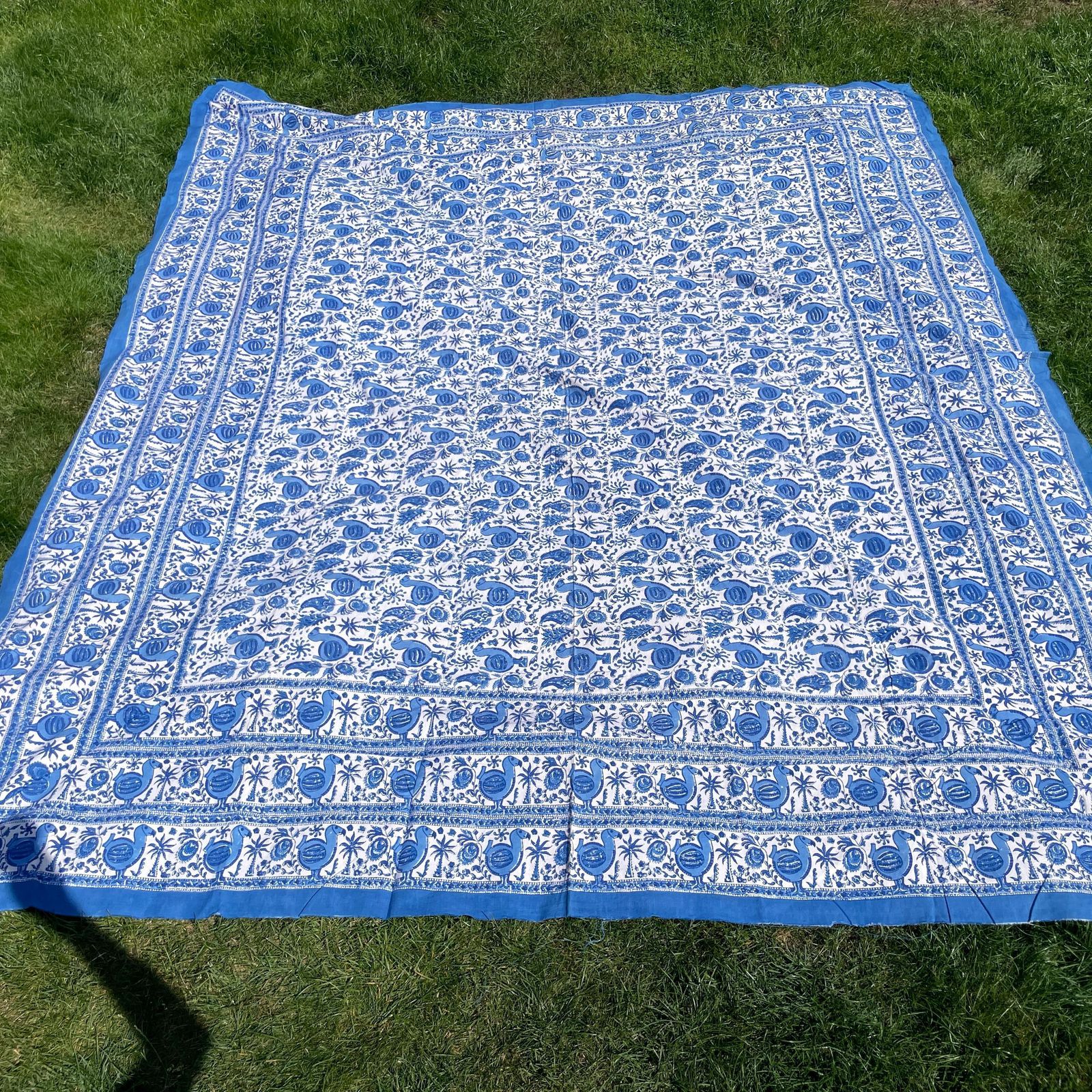 Hand Printed Indian Fabric 262x220cm Dodo Bird Pattern Block Blue White Tapestry Cotton Handmade Craft Dress Making Traditional Cloth India photo vintage
