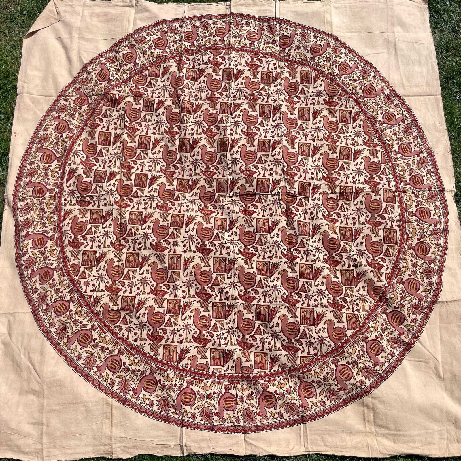 Hand Printed Indian Fabric 171x162cm Dodo Bird Pattern Block Pink Red Tapestry Cotton Handmade Craft Round Making Traditional Cloth India