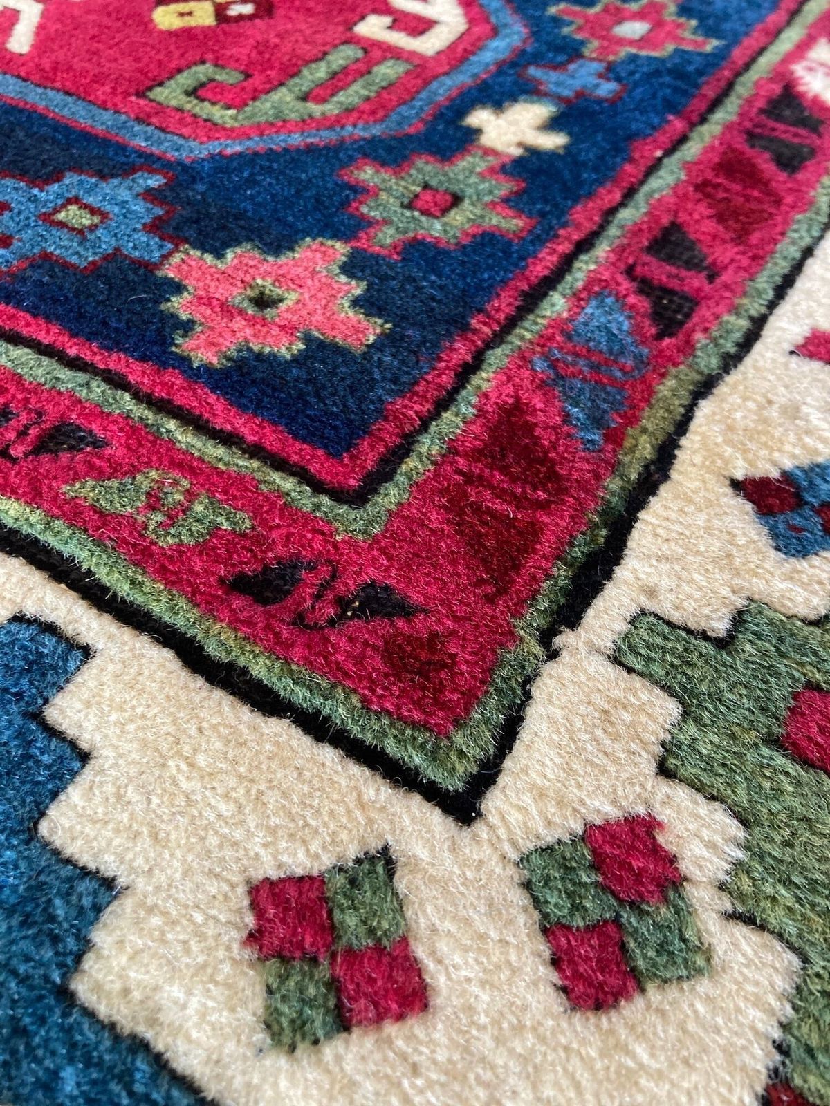 photo vintage Antique Caucasian Talish Long Rug 2.97m X 1.22m
